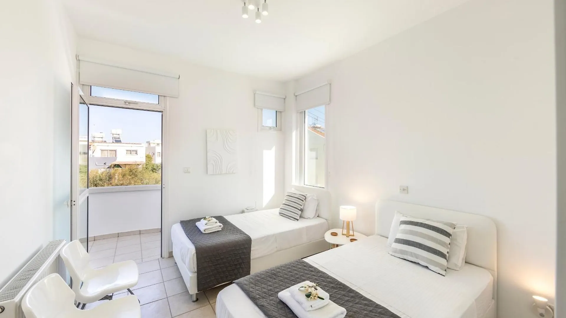 Faros Seaside Villa Larnaca Perivolia