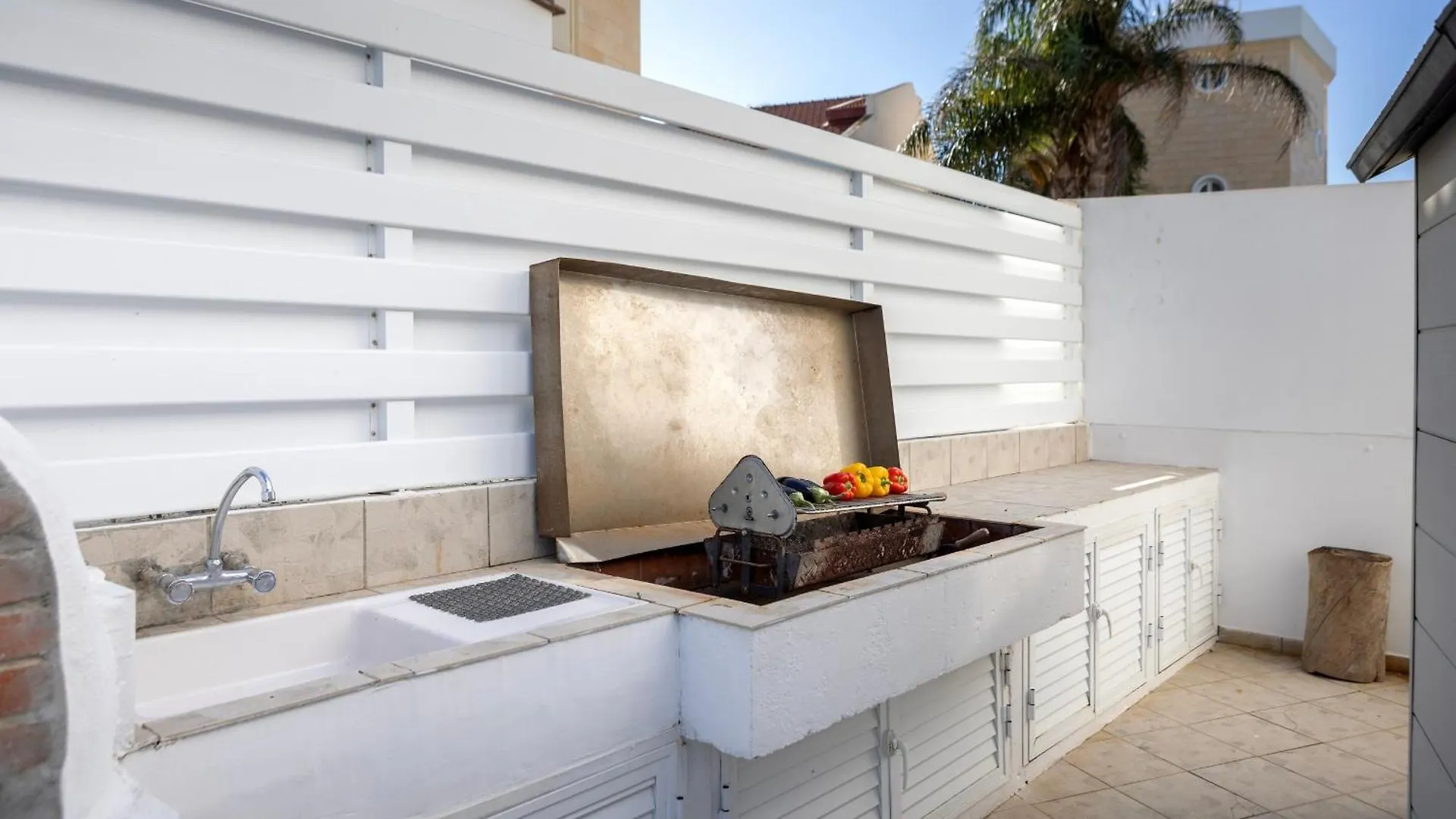 Faros Seaside Villa Larnaca Perivolia Cyprus