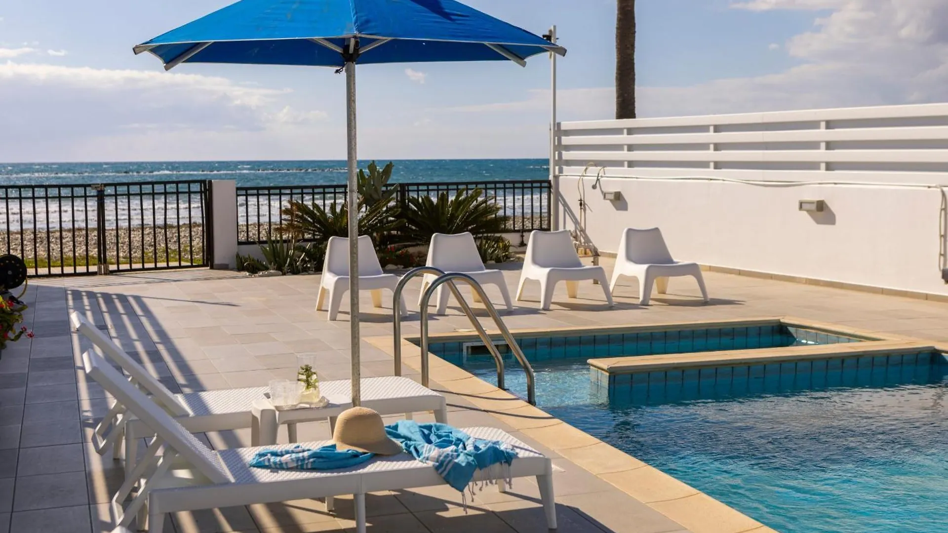 Faros Seaside Villa Larnaca Perivolia