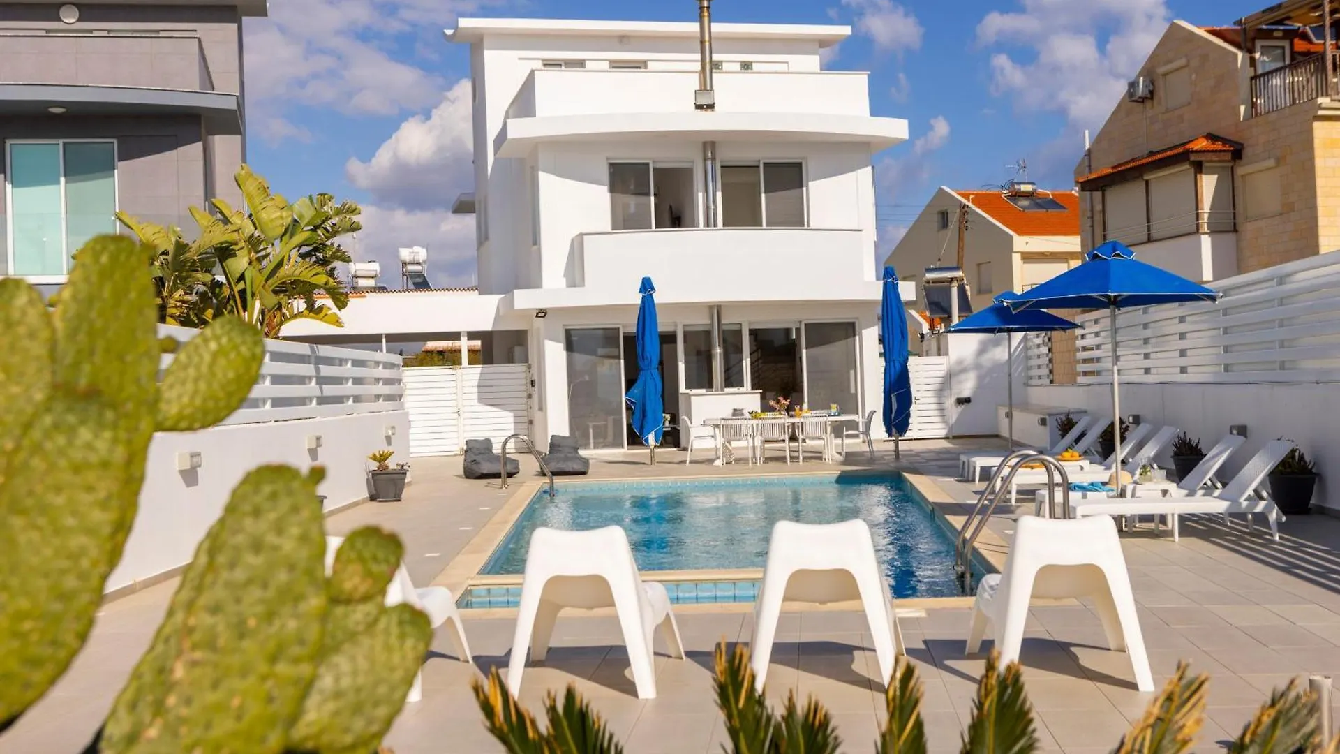 Faros Seaside Villa Larnaca Perivolia Cyprus